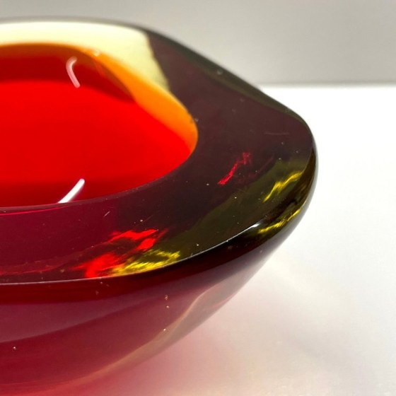 Mid-Century Murano Sommerso Glass Bowl / Vide Poche (Ruby Red & Amber, 1960s) – Murano Glass (photo 2 of 7)