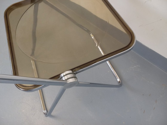Image 1 of Chaise pliante vintage Plia de Giancarlo Piretti pour Castelli des années 60 70 en chrome et plexiglas fumé