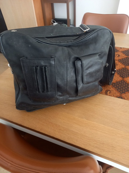 Wochenendtasche von Castelijn und Beerens schönes schwarzes Leder neuer Preis 399,00 Euro