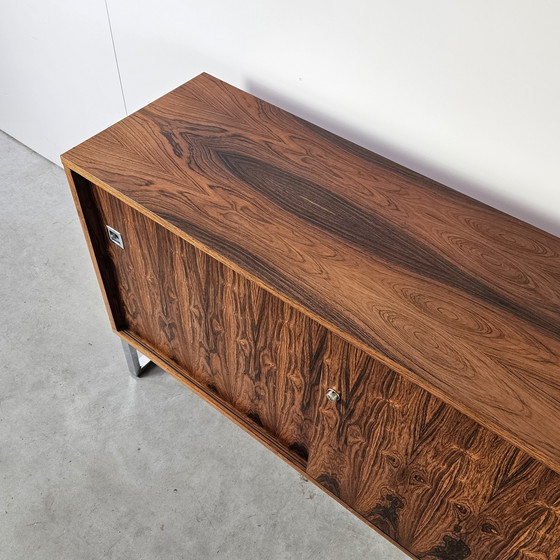 Image 1 of Credenza vintage con ante scorrevoli, palissandro