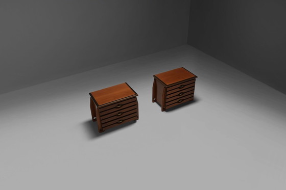 Image 1 of Ensemble d'armoires en noyer de Mobil Girgi