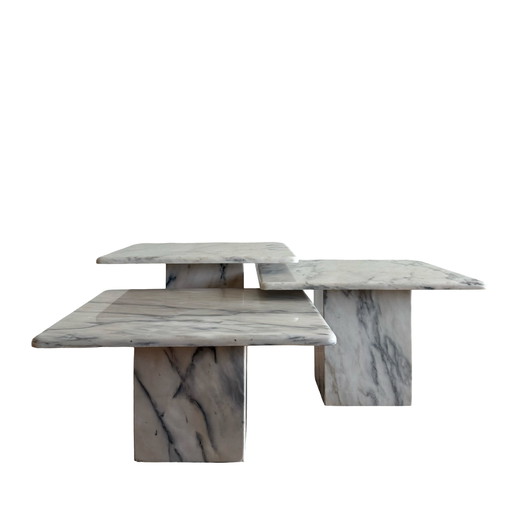 Vintage Bianco Carrara marble nesting tables, Italy 1960