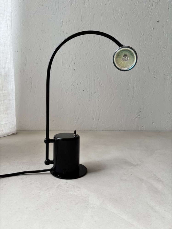 Image 1 of Lampada ad arco dal design minimalista Lampada da tavolo Memphis anni '80