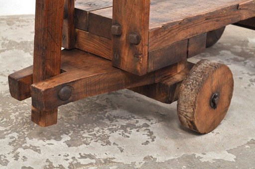 Antieke eiken transportkar eind 19de eeuw