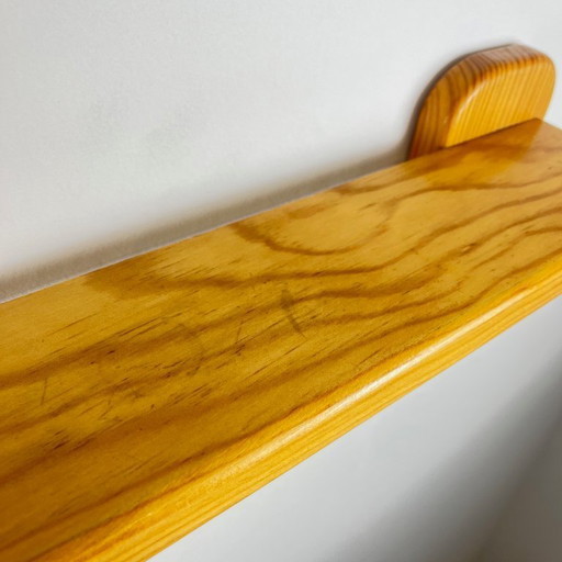 Minimalist pine shelf, 1970s/80s, square bracket