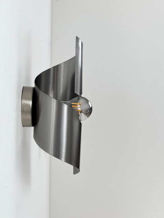 Image 1 of Een paar vintage wandlampen, gepatineerd gebogen staal, Frankrijk, 1970