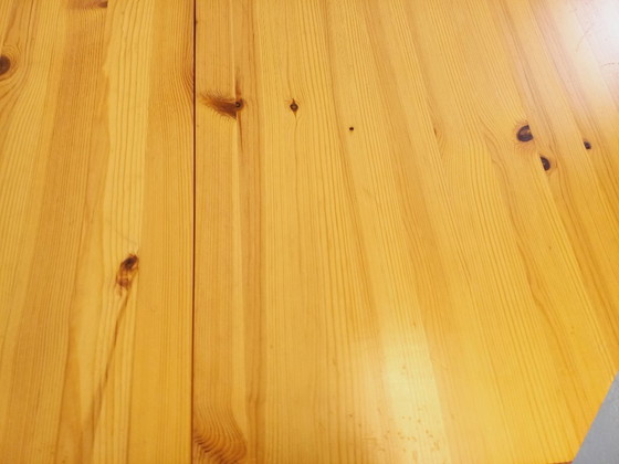 Image 1 of Tavolo da pranzo ottagonale in pino vintage anni '80 con prolunga