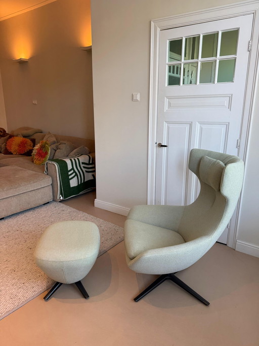 Designer Armchair Leolux Caruzzo