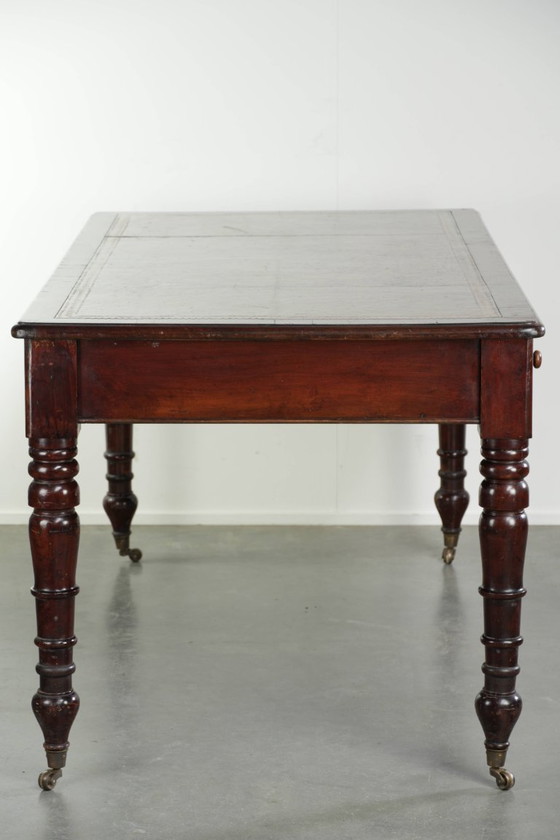 Bureau d'écriture anglais ancien de la fin du XIXe siècle, avec un bois aux tons chauds et un plateau en (photo 4 of 12)
