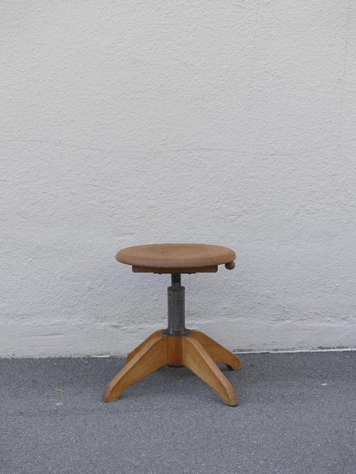 Sgabello girevole, regolabile in altezza, Sedus anni '50, in legno, WsaEb