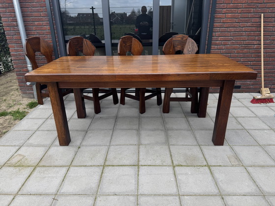 Image 1 of Brutalist eetstoelen (6st) en eettafel