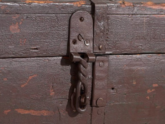 Kleine donkergekleurde antieke kist (ca. 1900) #21 – Ladekasten, Rustic (photo 12 of 40)
