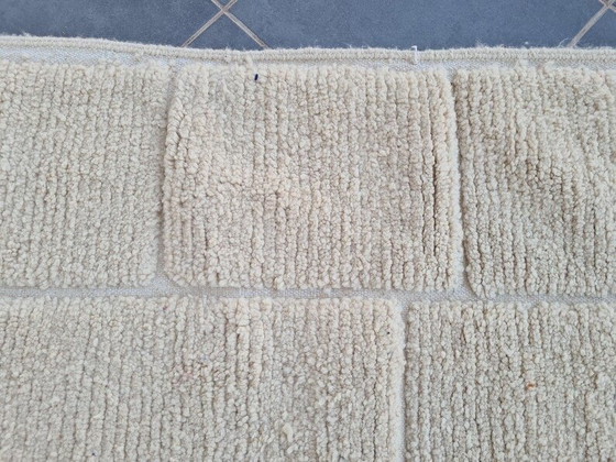 Image 1 of Authentischer, handgefertigter traditioneller Teppich aus reiner Wolle, 2/3 m²