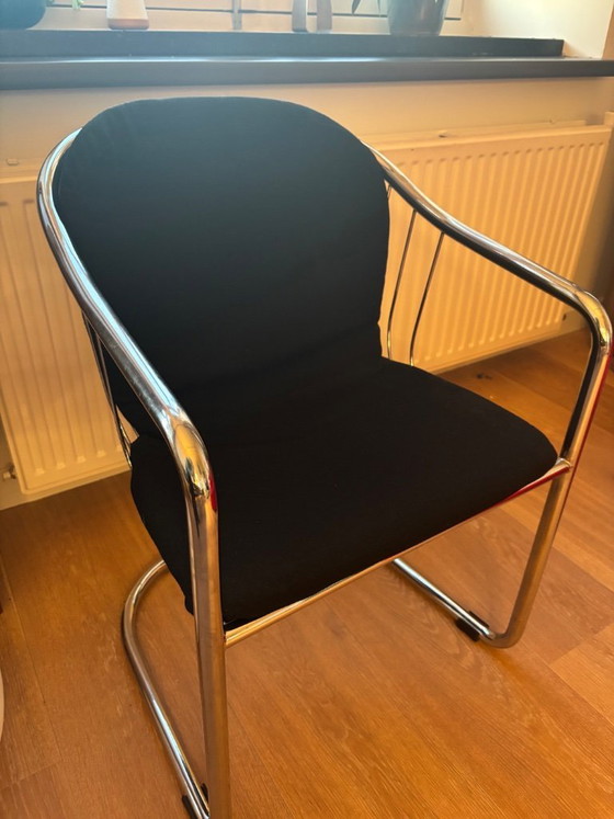 Image 1 of 4 vintage design tubular frame chairs with wire steel shell and black seat