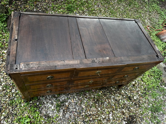 Image 1 of Commode uit de overgangsperiode tussen de Lodewijk XV- en Lodewijk XVI-periode in de 19e eeuw.