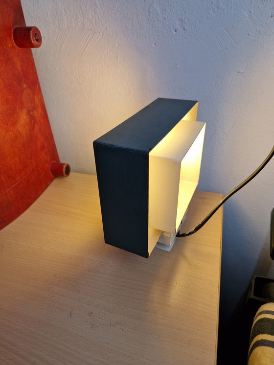 Image 1 of Vintage Philips NX223 wandlamp stijlvol design