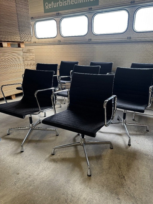 Vitra EA108 – Set da 8 | Originali | Condizioni perfette | Ricondizionati