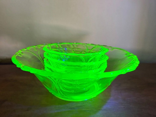 Service à dessert Art Déco en verre d'uranium Stölzle Söhne