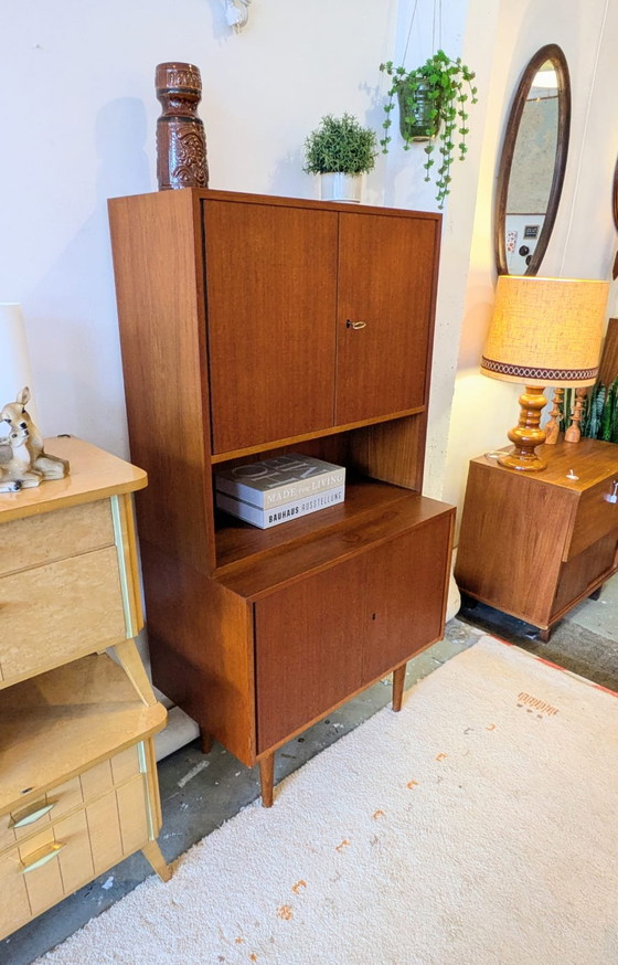 Image 1 of Vintage midcentury teakhouten highboard 