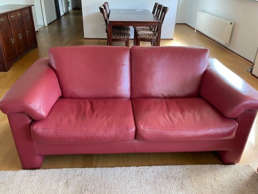 Leather sofa 2 + 2.5 seats