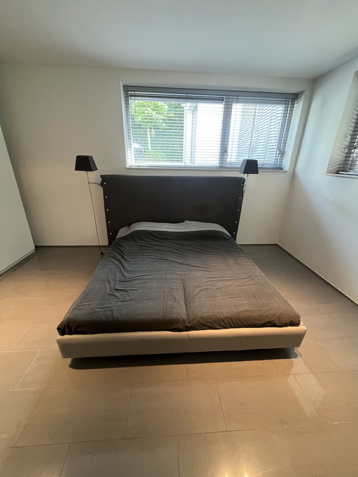 Cama de rosetas Ligne