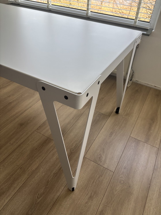 Image 1 of Functionele Lloyd Tafel