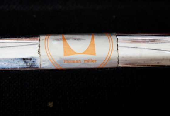 Image 1 of Silla giratoria EA 108 de Charles & Ray Eames para Herman Miller