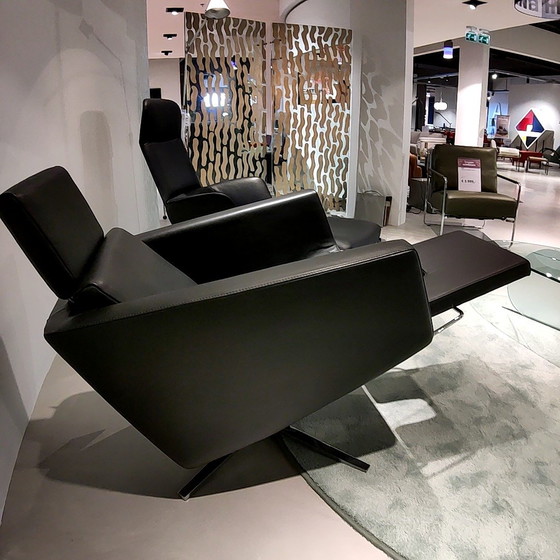 Image 1 of FSM Pavo armchair