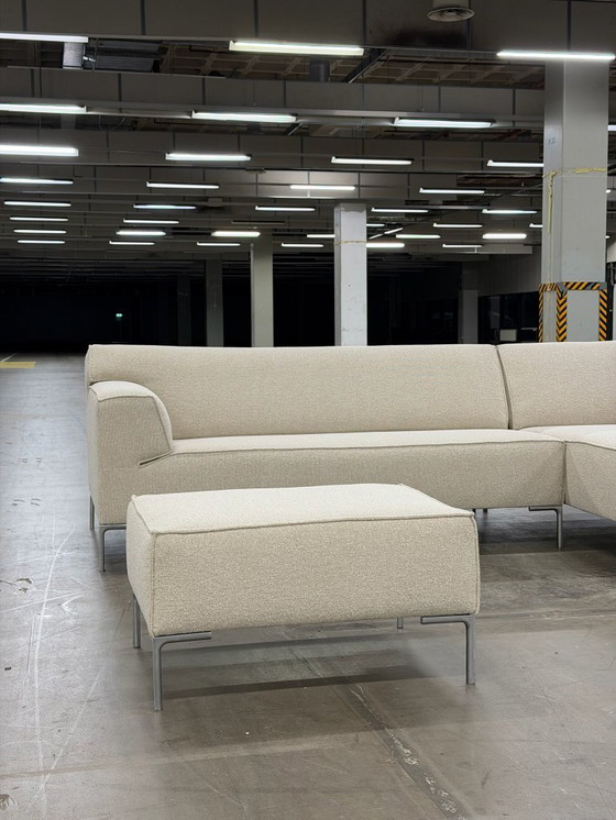 Image 1 of Diseño en Stock Bloq | Beige