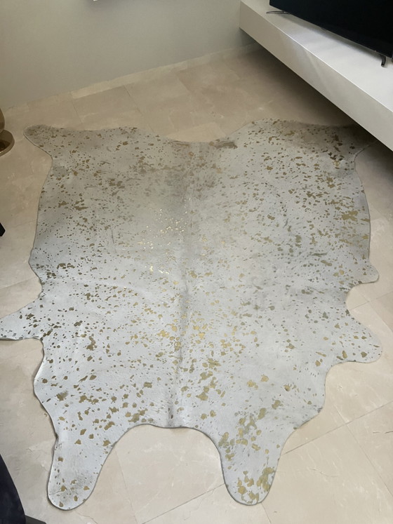 Image 1 of Koeienhuid vloerkleed goud/beige