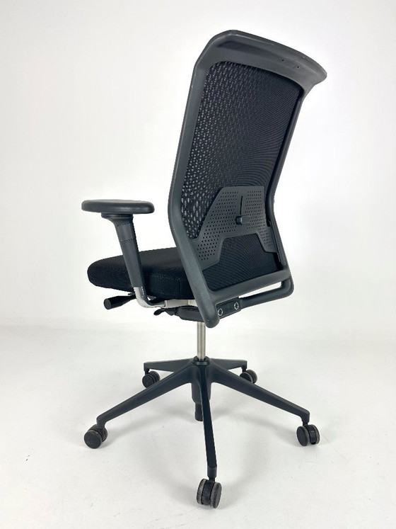 Image 1 of Vitra ID MESH Chair