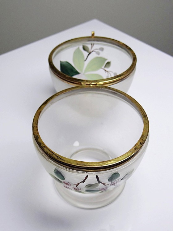Image 1 of Boite oeuf verre givré émaillé et laiton ancien XIX-XXe