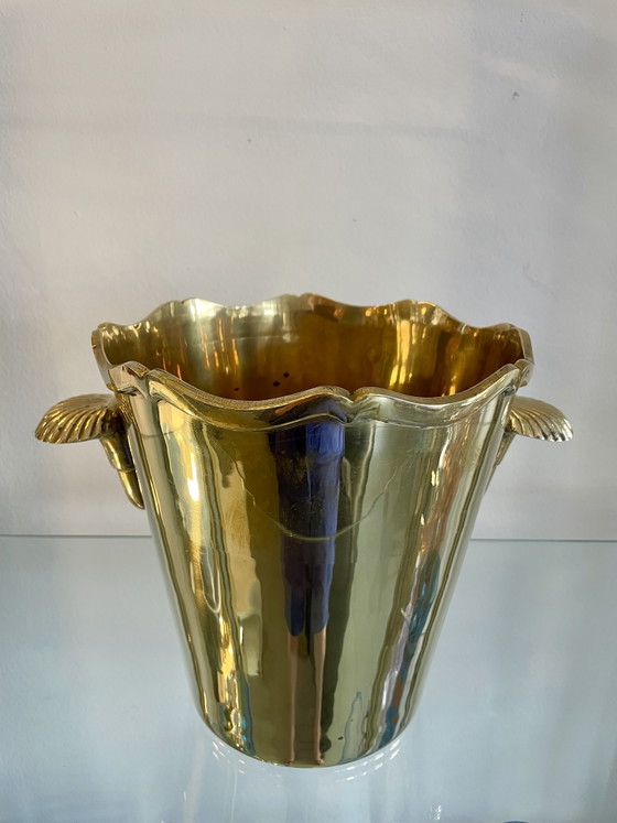 Image 1 of Refroidisseur à champagne/à vin en laiton avec poignées en forme de coquillage