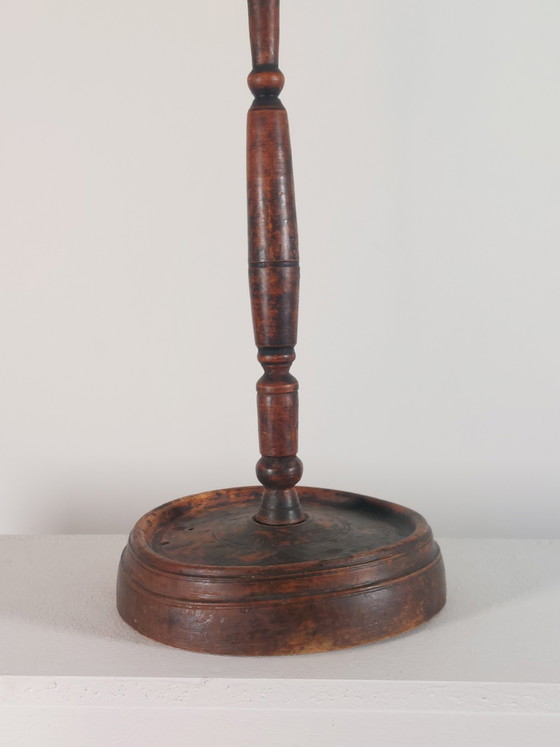 Image 1 of Candeliere antico in stile naif tornito, patina, arte popolare, scandinavo