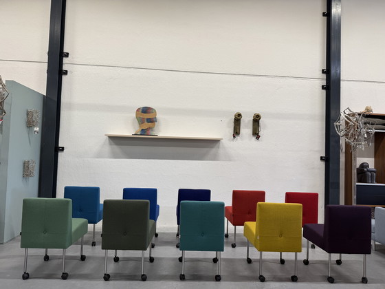 Image 1 of 10 Gelderland 7714 Button sedie su ruote Sedia di design in tessuto