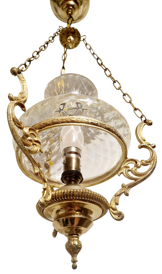 Image 1 of Lampada a sospensione d'epoca in ottone e vetro - Stile classico francese - Anni '60
