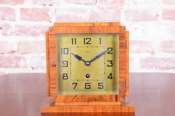 Orologio da tavolo Art Déco originale, Noce, Ottone, Vetro, Rilucidato, Ceco, Anni '20 – Kienzle, Glass, Wood (photo 7 of 10)