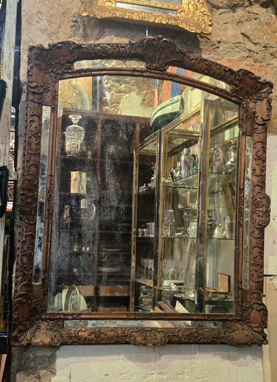 Image 1 of 18th-century period mirror in carved wood, Louis XV style