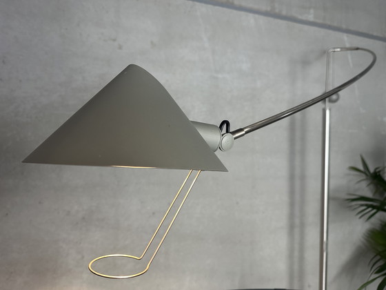 Image 1 of XXL design vloerlamp ‘Nestore Terra’ - Artemide