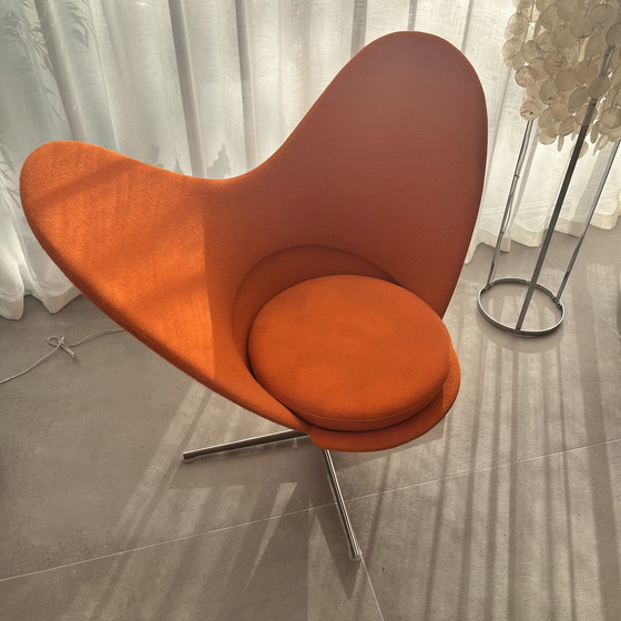 Image 1 of Vitra Heart Cone Chair oranje Verner Panton