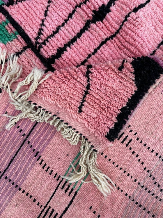 Image 1 of Tapis marocain rose fait main 160x270 cm, tapis doux et moelleux, décoration bohème