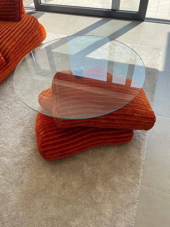 Sofá de 2 plazas Bretz Topdesign con mesa de centro a juego. – Sofás de 2 plazas, Glass, Textile (photo 7 of 9)