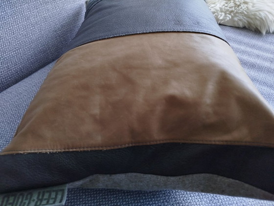 Image 1 of Diseño de cojín de piel por Leer*goed