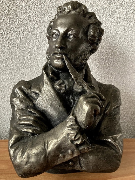 Image 1 of Busto de Alexander Pushkin / Pushkin