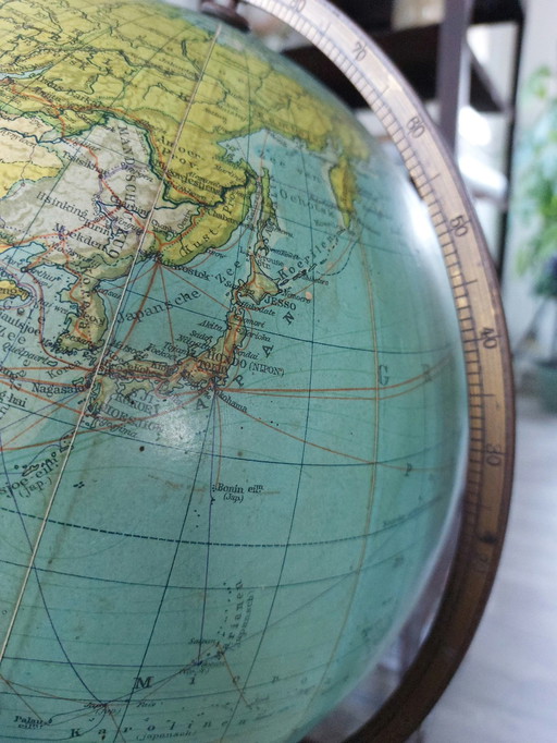 Globe antique Prof. Dr Arthur Krause ca.1935