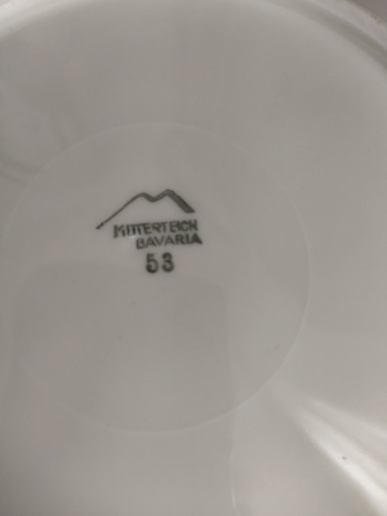 Image 1 of Herinnering voor de communie. De set bestaat uit een bord, schotel en beker.