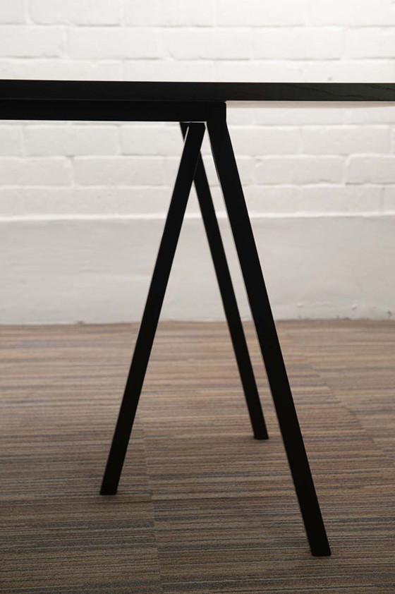 Image 1 of Hay Loop Stand Table Vergadertafel