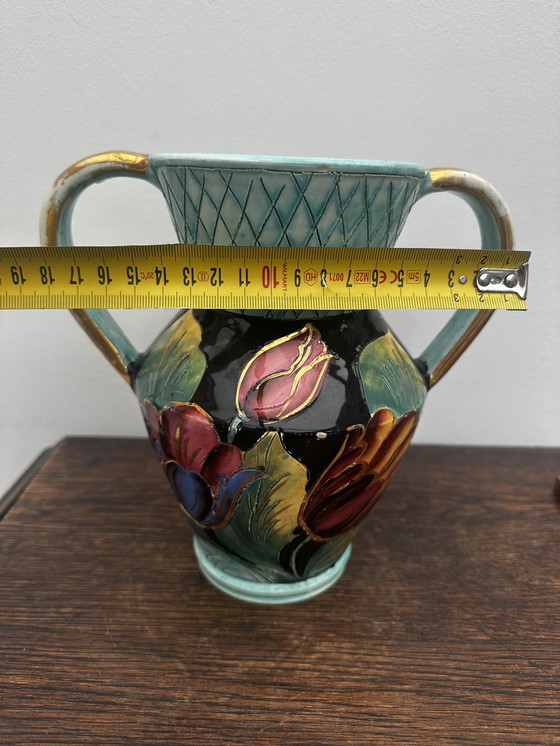 Image 1 of Vaas gesigneerd JTF Vallauris - h 20 cm - Vintage gebeiteld en beschilderd decor