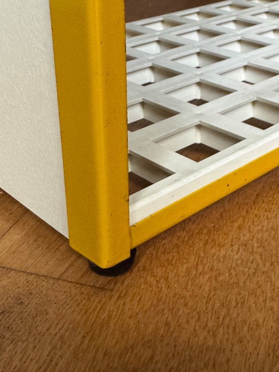 Image 1 of Twee vintage wand kasten