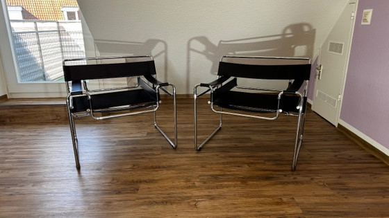 Image 1 of 2 originele Knoll Wassily-stoelen | Marcel Breuer, jaren 80